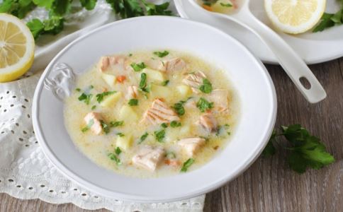 丰胸食谱 哪些食谱能丰胸 丰胸吃什么