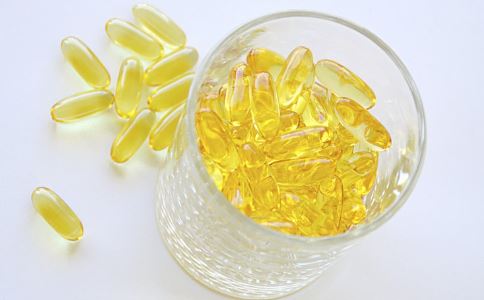 药物减肥 吃泻药减肥伤身 泻药催吐减肥